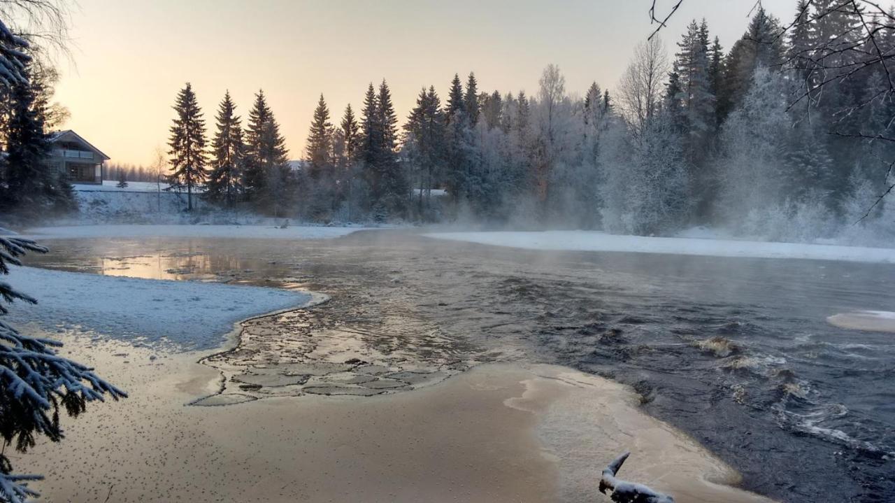 Keskikosken Lomamoekit Venajanjarvi Экстерьер фото